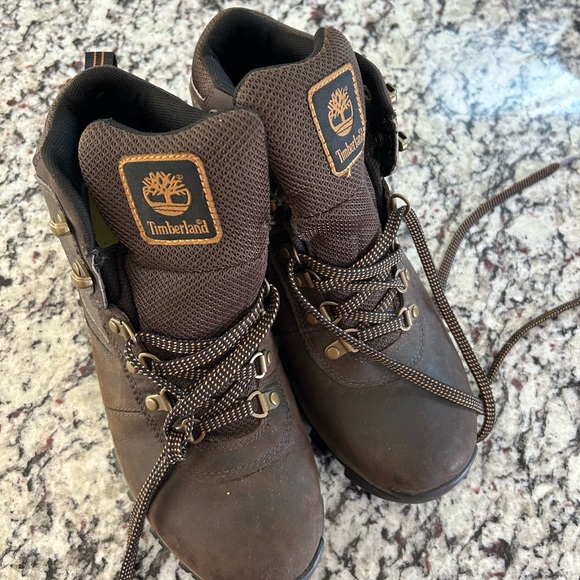 Timberland, timberDRY waterproof hiking boots. - Picture 3 of 5